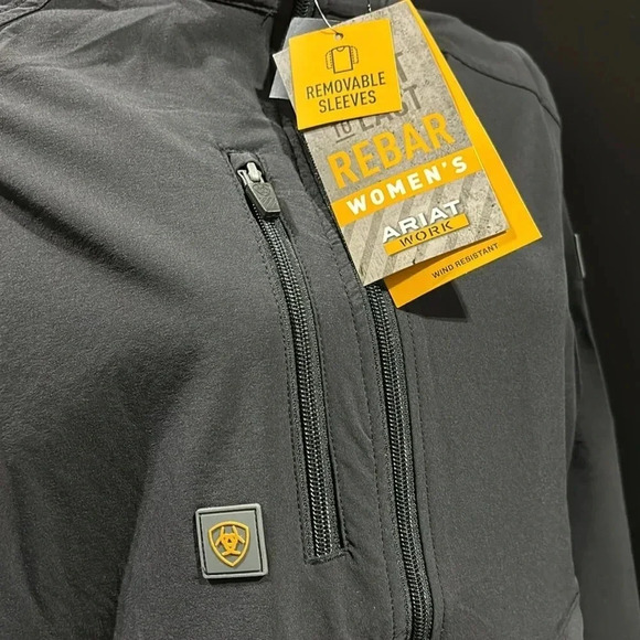 Ariat Rebar Weatherproof Convertible jacket, wind resistant, water repellent - Picture 4 of 15